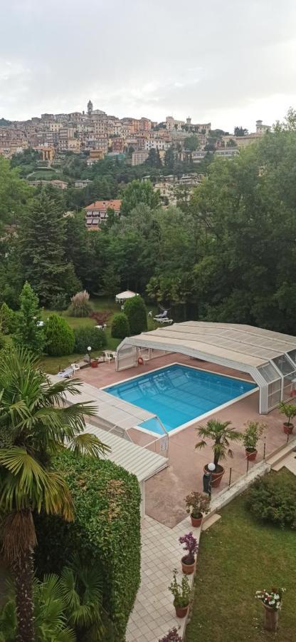 King Hotel Fiuggi Εξωτερικό φωτογραφία