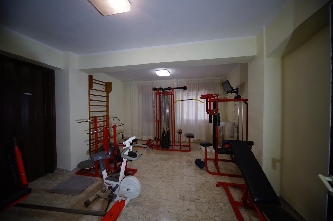 King Hotel Fiuggi Εξωτερικό φωτογραφία