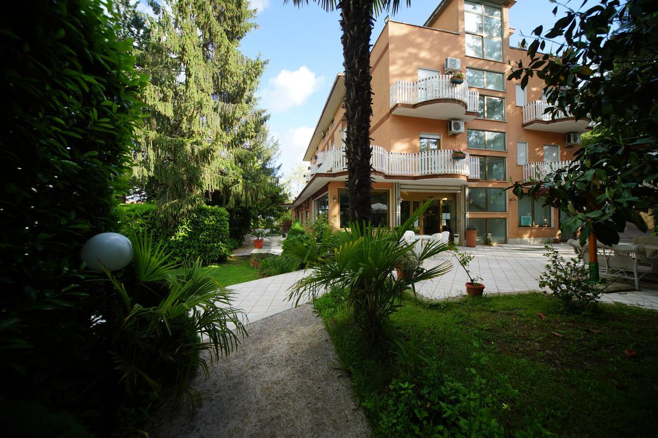 King Hotel Fiuggi Εξωτερικό φωτογραφία